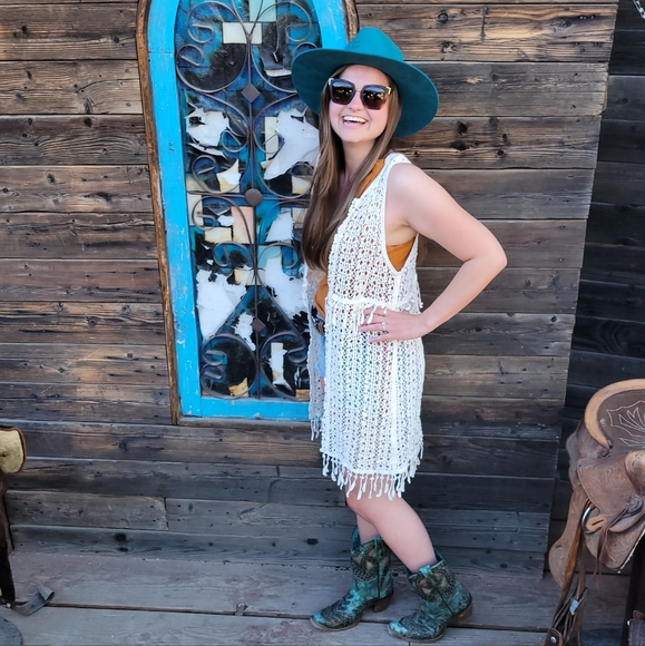 Meet your Posher, Rachel - Picture 2 of 5